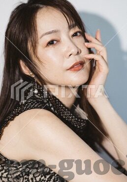 人妻マリさんの性事情-探索人妻マリさん的性世界，爱与禁忌的交织